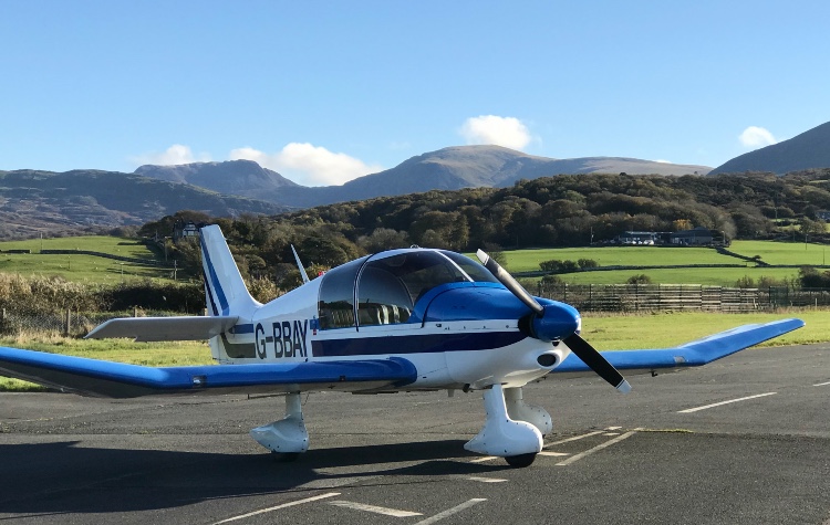 Flying Lessons Gloucestershire