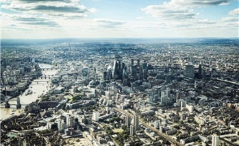 (5) Private Helicopter Tours of London (Kent)