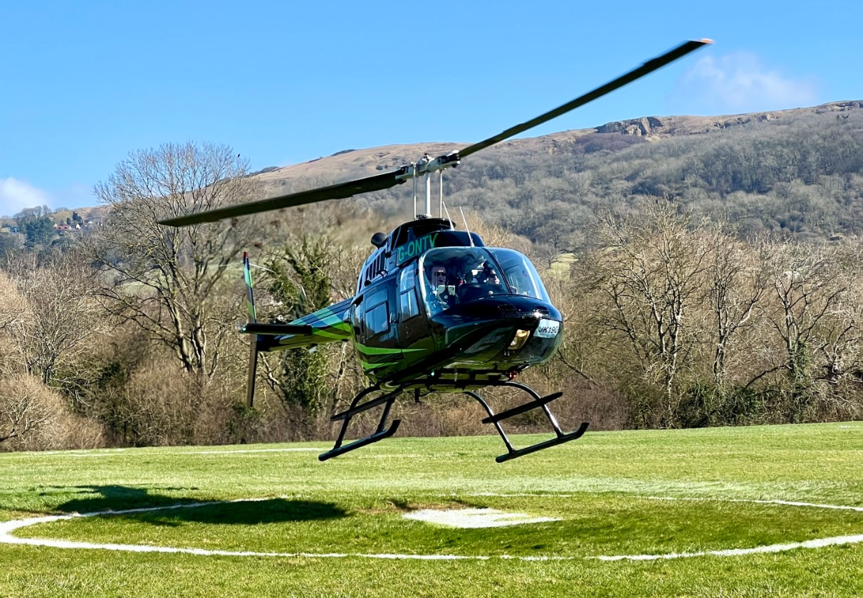 6 Mile Blue Skies Helicopter Flight