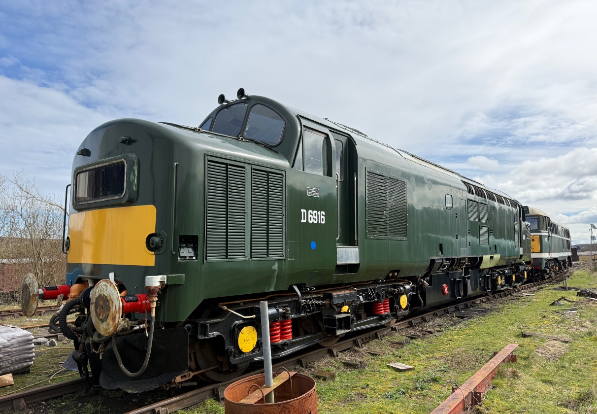 16 Mile Diesel Train Driving Experience